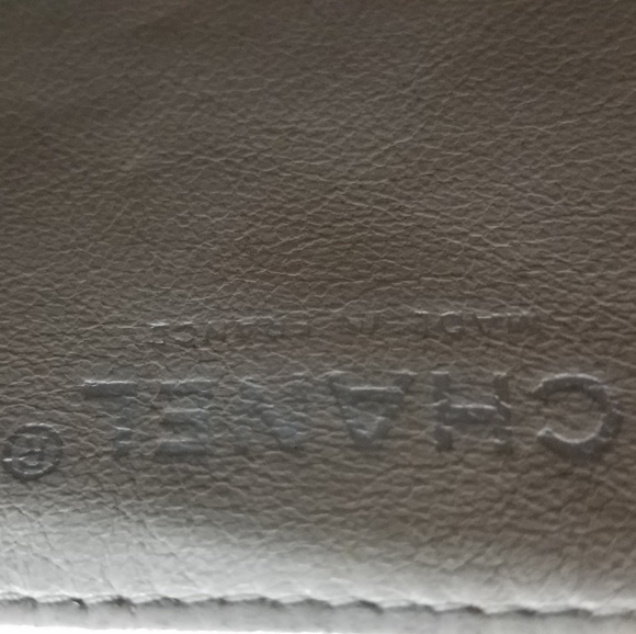 Authentic Chanel Maxi Single Flap - Picture 7 of 8